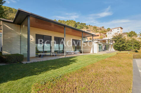 esplendida-casa-con-vistas-a-toda-la-ciudad-en-...