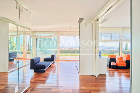 esplendida-casa-con-vistas-a-toda-la-ciudad-en-...