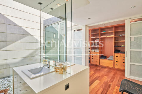 esplendida-casa-con-vistas-a-toda-la-ciudad-en-...