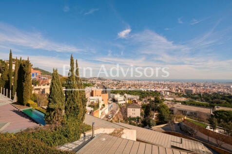 esplendida-casa-con-vistas-a-toda-la-ciudad-en-...