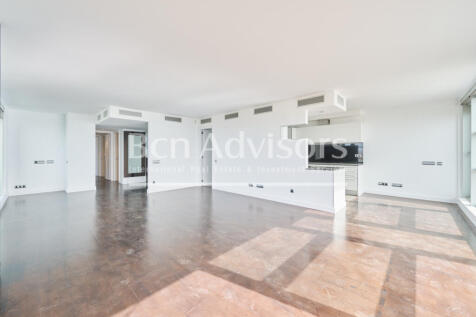 extraordinario-atico-con-terraza-y-vistas-al-ma...