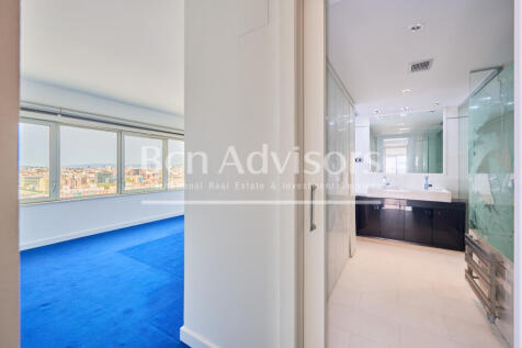 extraordinario-atico-con-terraza-y-vistas-al-ma...