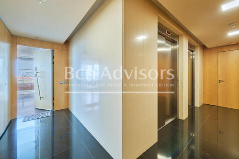 extraordinario-atico-con-terraza-y-vistas-al-ma...
