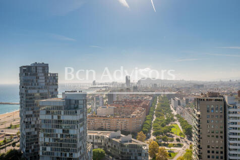 Impresionante-atico-duplex-con-terraza-y-vistas...