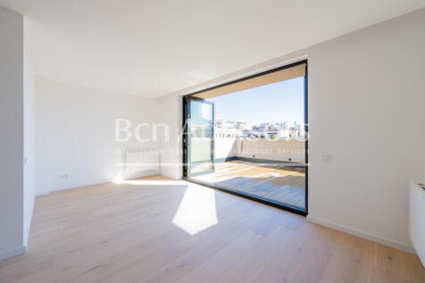 Maravilloso-atico-con-terraza-y-vistas-a-Rambla...