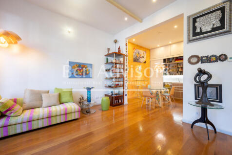 Sensacional-piso-con-vistas-a-La-Rambla-09.jpg