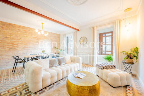 Espectacular-piso-modernista-reformado-a-estren...