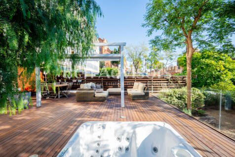 Deslumbrante-y-moderna-casa-con-jardin-terraza-...