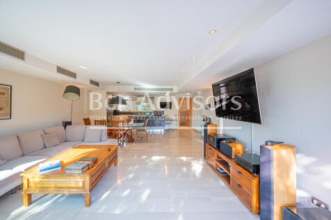 Deslumbrante-y-moderna-casa-con-jardin-terraza-...
