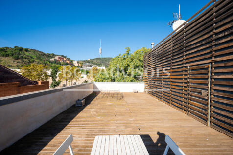Deslumbrante-y-moderna-casa-con-jardin-terraza-...