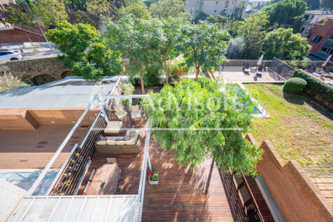Deslumbrante-y-moderna-casa-con-jardin-terraza-...