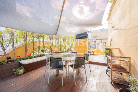 Increible-atico-con-terrazas-en-palacete-modern...