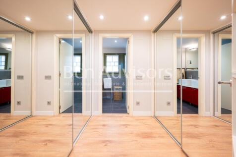 Increible-atico-con-terrazas-en-palacete-modern...