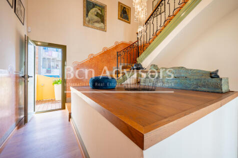 Increible-atico-con-terrazas-en-palacete-modern...