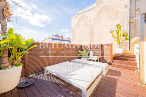 Increible-atico-con-terrazas-en-palacete-modern...
