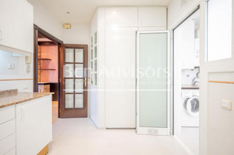 Formidable-luminoso-atico-duplex-con-5-habitaci...