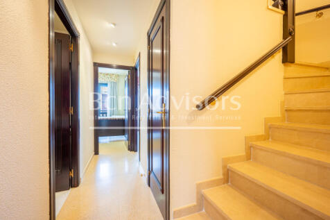 Formidable-luminoso-atico-duplex-con-5-habitaci...