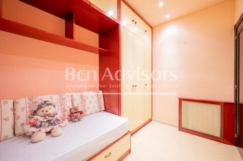 Formidable-luminoso-atico-duplex-con-5-habitaci...