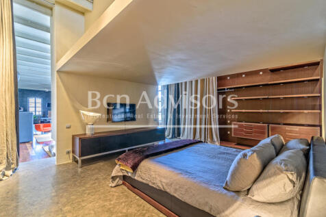 Fantastico-loft-de-diseno-entre-Eixample-y-el-B...