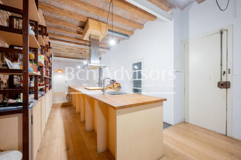 Encantador-piso-de-2-habitaciones-en-pleno-cent...