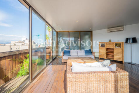 Fantastico-atico-con-terraza-vistas-a-La-Sagrad...