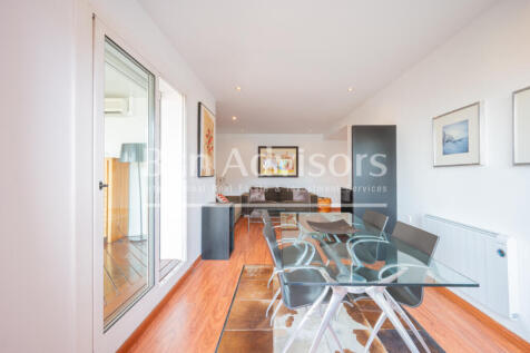 Fantastico-atico-con-terraza-vistas-a-La-Sagrad...