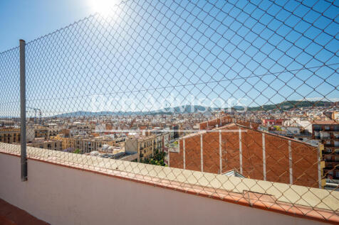 luminoso-tranquilo-piso-con-terraza-comunitaria...