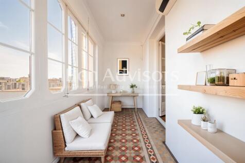 Maravilloso-y-centrico-atico-duplex-con-terraza...