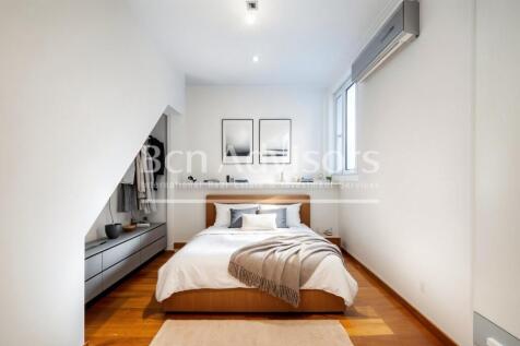 Maravilloso-y-centrico-atico-duplex-con-terraza...
