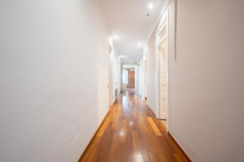 Maravilloso-y-centrico-atico-duplex-con-terraza...