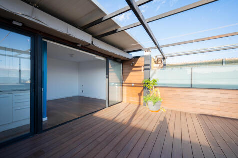 Maravilloso-y-centrico-atico-duplex-con-terraza...