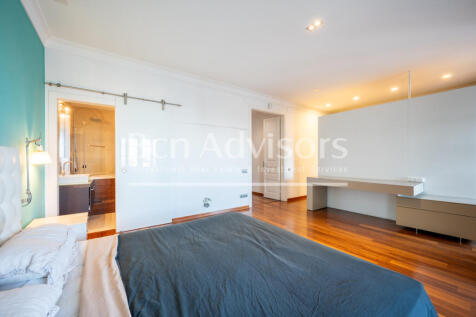 Maravilloso-y-centrico-atico-duplex-con-terraza...