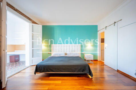 Maravilloso-y-centrico-atico-duplex-con-terraza...