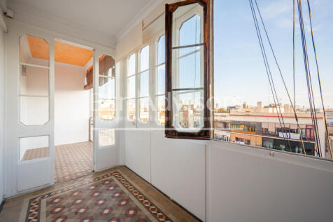 Maravilloso-y-centrico-atico-duplex-con-terraza...