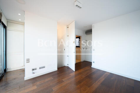 Maravilloso-y-centrico-atico-duplex-con-terraza...