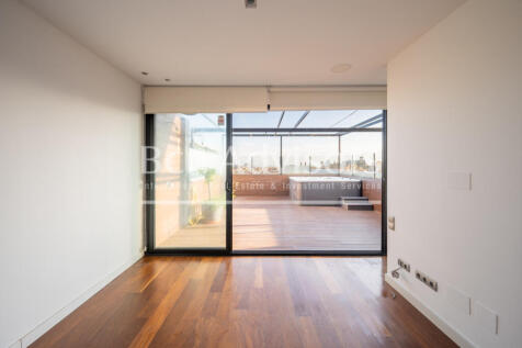 Maravilloso-y-centrico-atico-duplex-con-terraza...