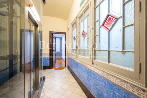 Maravilloso-y-centrico-atico-duplex-con-terraza...