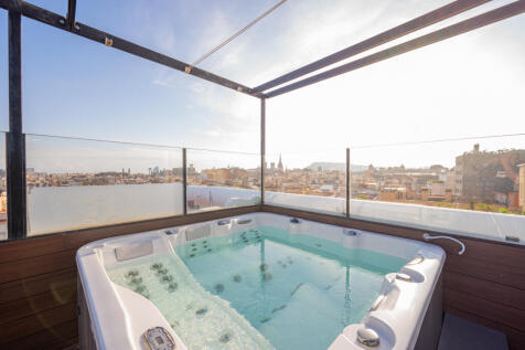 Maravilloso-y-centrico-atico-duplex-con-terraza...