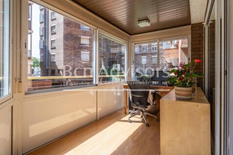 Sensacional-y-amplio-piso-exterior-a-tres-vient...