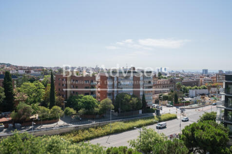 Estupendo-y-amplio-atico-con-terraza-y-fabulosa...