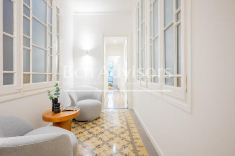 Espectacular-amplio-piso-con-terraza-en-edifici...
