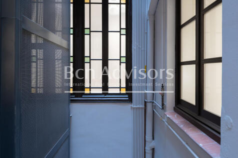 Espectacular-amplio-piso-con-terraza-en-edifici...