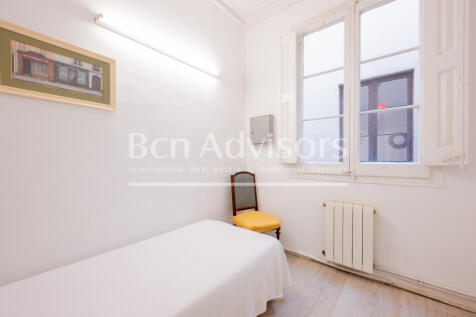Luminoso-piso-a-reformar-con-elementos-original...