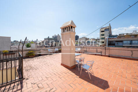 Luminoso-piso-a-reformar-con-elementos-original...