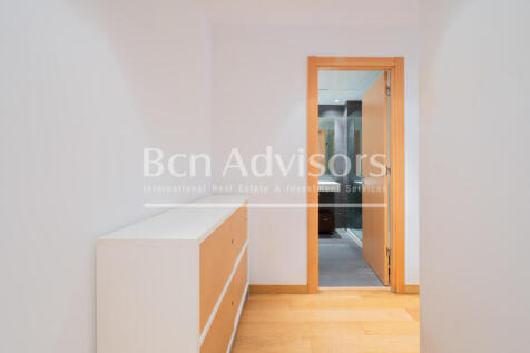 Formidable-piso-con-terraza-y-zona-comunitaria-...