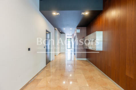 Formidable-piso-con-terraza-y-zona-comunitaria-...
