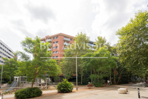 Formidable-piso-con-terraza-y-zona-comunitaria-...