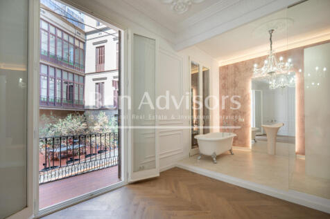 Distinguished-and-bright-newly-renovated-apartm...