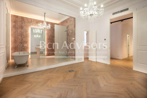 Distinguished-and-bright-newly-renovated-apartm...