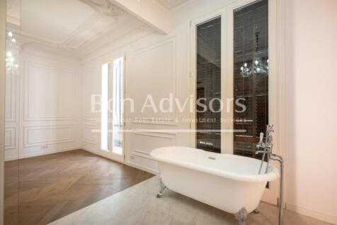 Distinguished-and-bright-newly-renovated-apartm...